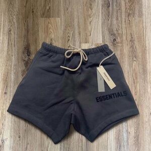 Fear of God Essentials Jet Black Shorts    ✈️⚫️